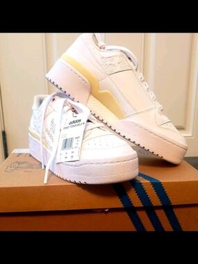 Adidas Women’s Forum Bold 'Bambi' Sneakers SZ 7